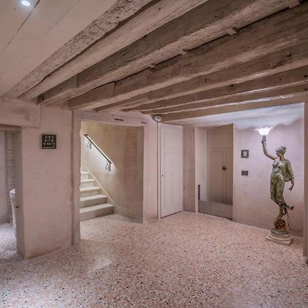 Corte Rubbi 7 Deluxe Apartment Βενετία Εξωτερικό φωτογραφία