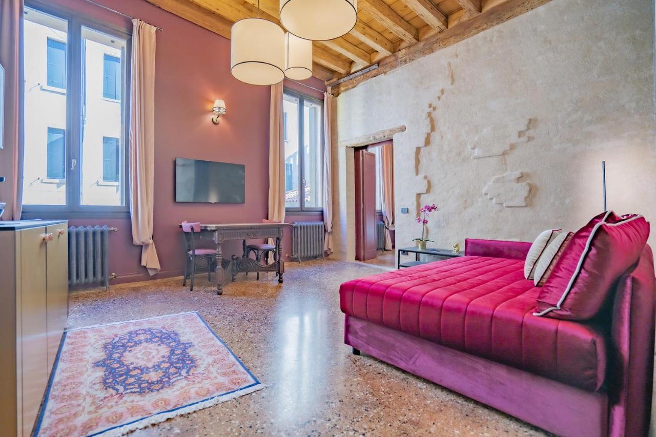 Corte Rubbi 7 Deluxe Apartment Βενετία Εξωτερικό φωτογραφία